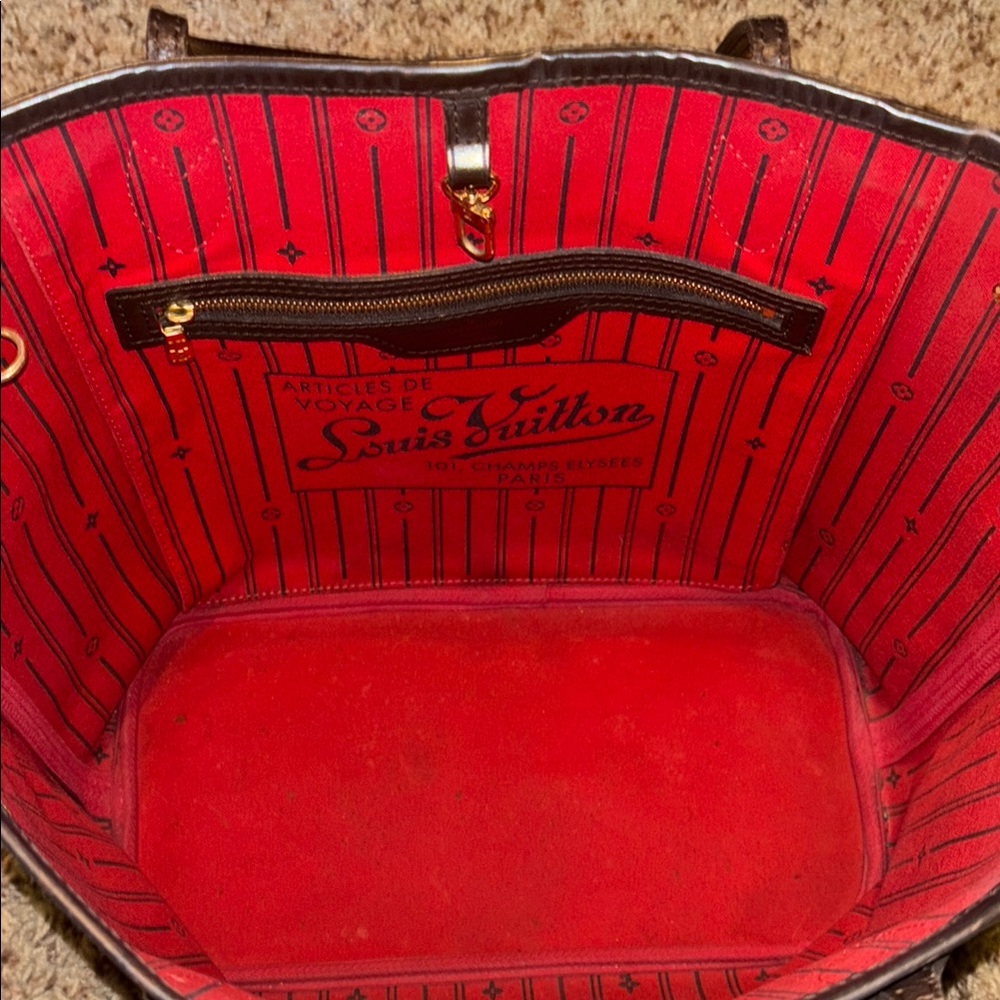Louis Vuitton Damier Ebene Neverfull MM - Picture 9 of 16
